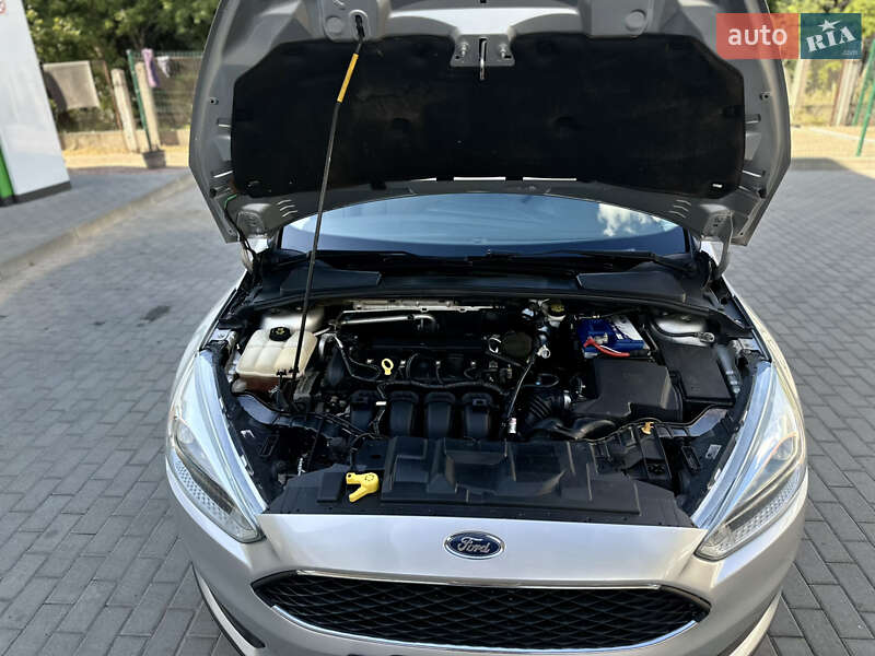 Хэтчбек Ford Focus 2015 в Житомире