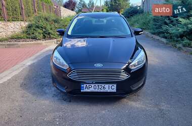 Седан Ford Focus 2015 в 