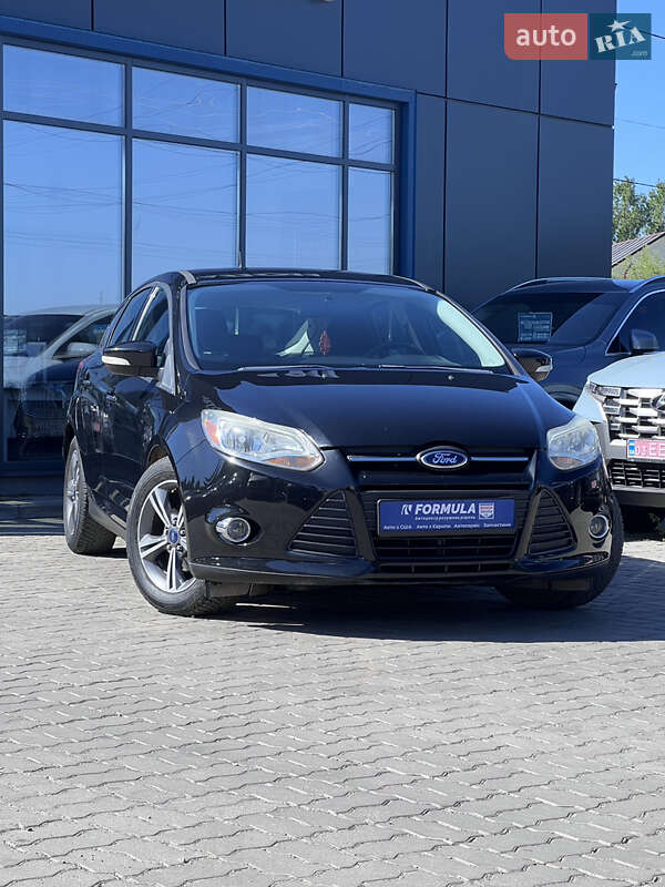 Хэтчбек Ford Focus 2014 в Нововолынске