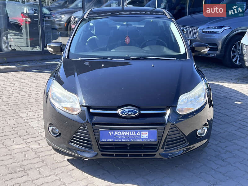 Хэтчбек Ford Focus 2014 в Нововолынске