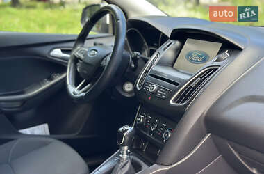 Универсал Ford Focus 2016 в 