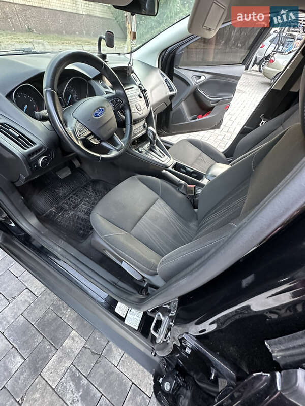 Хэтчбек Ford Focus 2015 в Кривом Роге