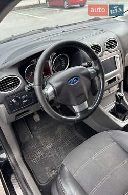 Универсал Ford Focus 2010 в 