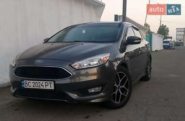Седан Ford Focus 2015 в 