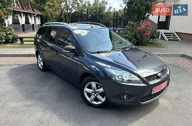 Универсал Ford Focus 2010 в 