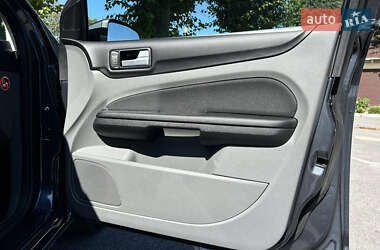 Универсал Ford Focus 2010 в 