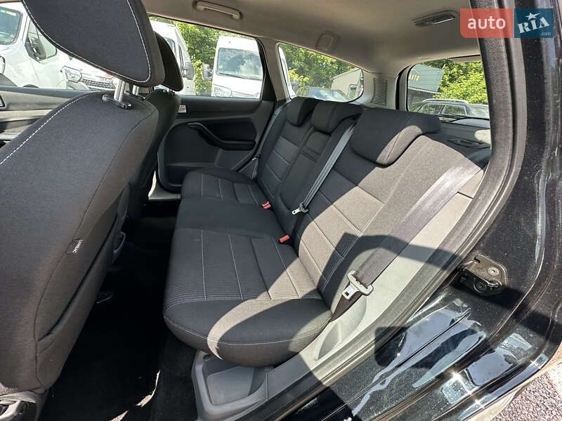 Универсал Ford Focus 2011 в Ровно