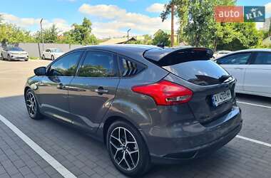 Хэтчбек Ford Focus 2018 в 