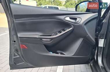 Хэтчбек Ford Focus 2018 в 
