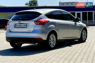 Хэтчбек Ford Focus 2014 в 