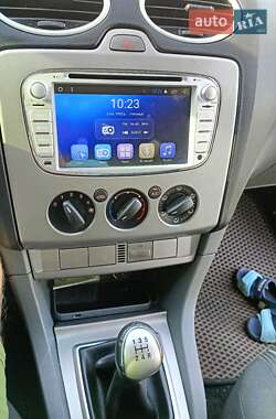 Универсал Ford Focus 2008 в 