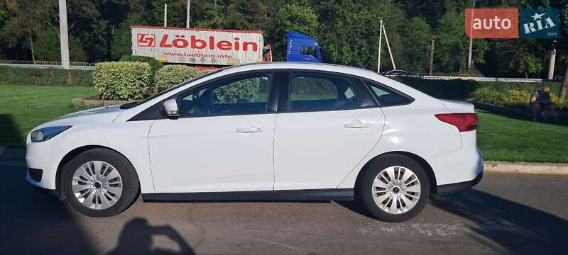 Седан Ford Focus 2017 в Днепре