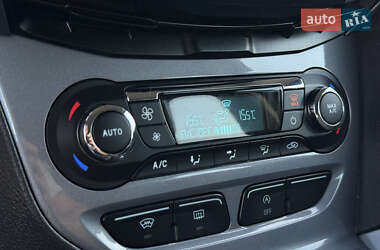 Универсал Ford Focus 2012 в 