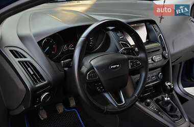 Универсал Ford Focus 2015 в 