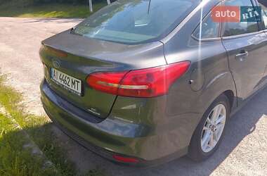 Седан Ford Focus 2016 в 
