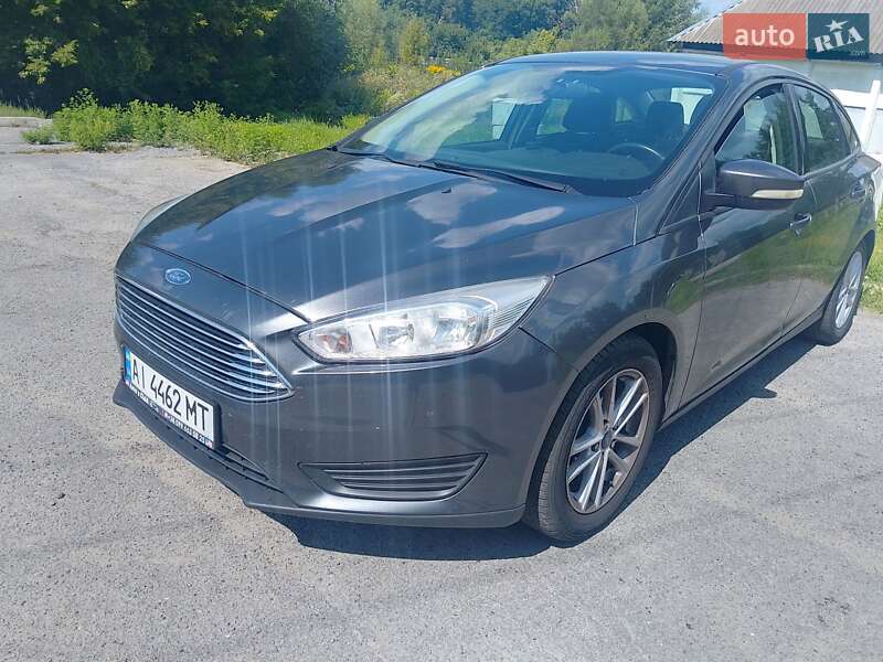 Седан Ford Focus 2016 в 