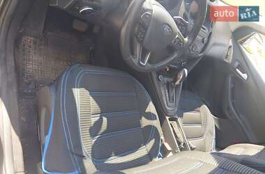 Седан Ford Focus 2016 в 
