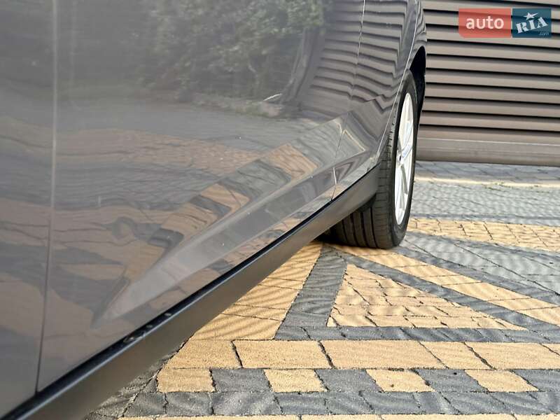 Хэтчбек Ford Focus 2012 в Стрые