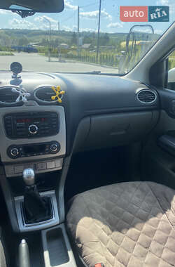 Универсал Ford Focus 2010 в 