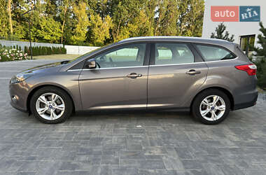 Универсал Ford Focus 2012 в 