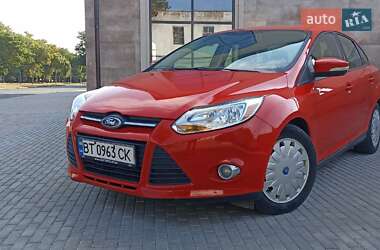 Седан Ford Focus 2011 в 
