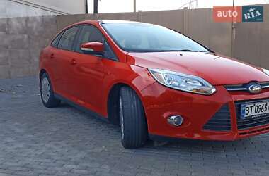 Седан Ford Focus 2011 в 