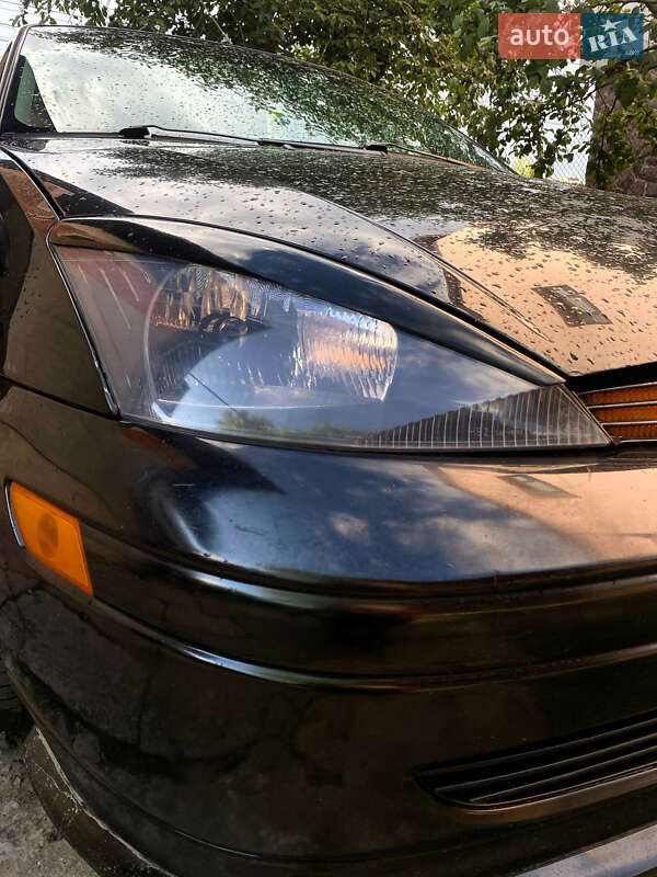 Седан Ford Focus 2000 в Львове