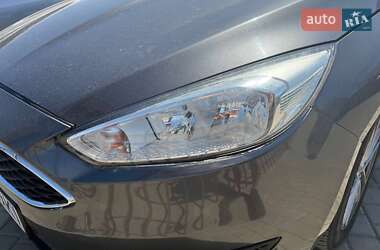 Седан Ford Focus 2018 в 