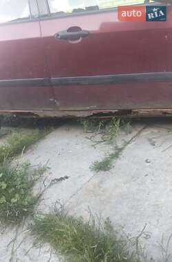 Седан Ford Focus 1999 в Луцке