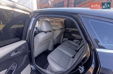 Хэтчбек Ford Focus 2014 в 