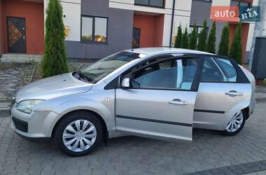 Хэтчбек Ford Focus 2006 в 