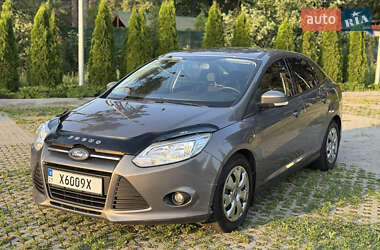 Седан Ford Focus 2013 в 