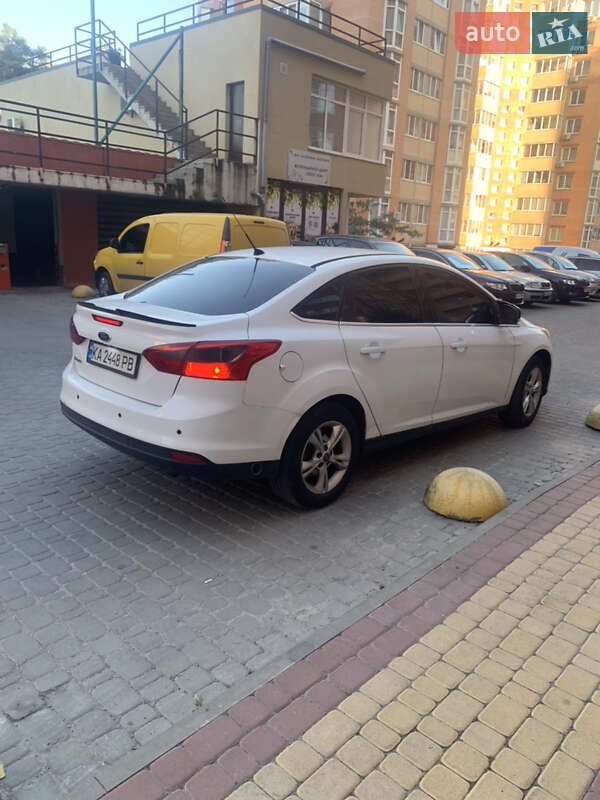 Седан Ford Focus 2012 в Киеве
