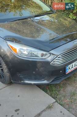 Седан Ford Focus 2017 в 