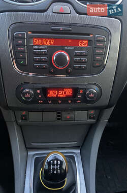 Универсал Ford Focus 2010 в 