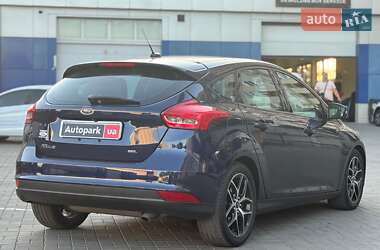 Хэтчбек Ford Focus 2017 в 