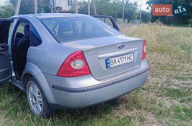 Седан Ford Focus 2005 в 