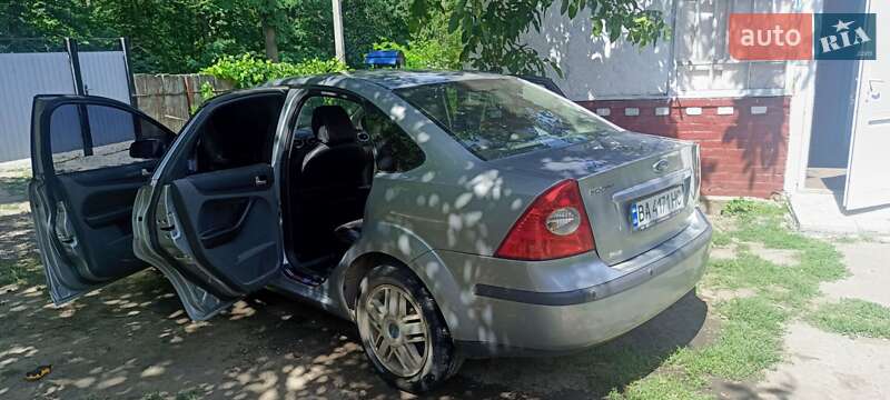 Седан Ford Focus 2005 в Черкассах фото 11 Седан Ford Focus 2005 в Черкассах