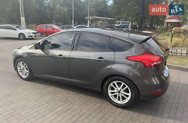 Хэтчбек Ford Focus 2016 в 