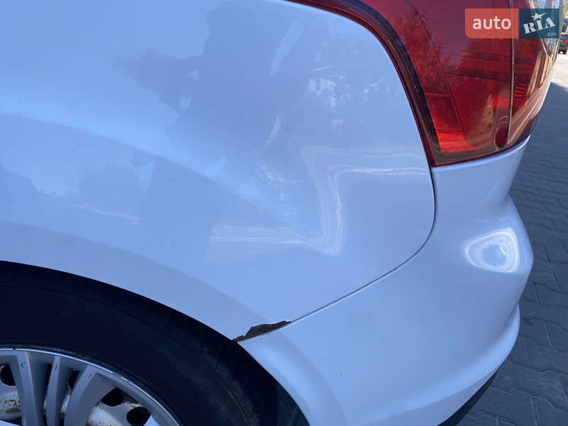 Хэтчбек Ford Focus 2012 в Киеве