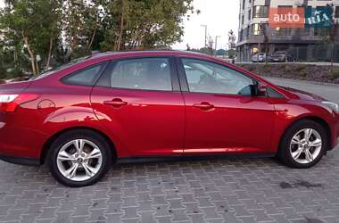 Седан Ford Focus 2014 в 