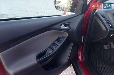 Седан Ford Focus 2014 в 