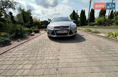 Универсал Ford Focus 2012 в 