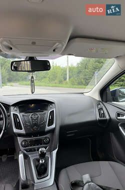 Универсал Ford Focus 2011 в 
