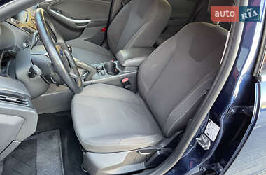 Универсал Ford Focus 2012 в 