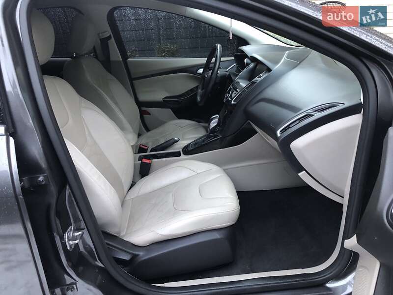 Хэтчбек Ford Focus 2015 в Ирпене
