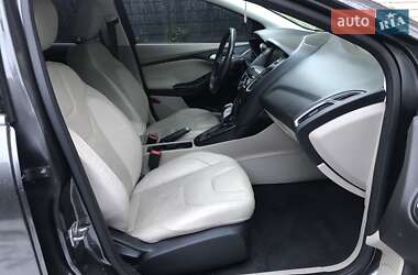 Хэтчбек Ford Focus 2015 в 