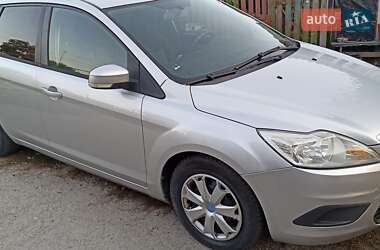 Универсал Ford Focus 2010 в 