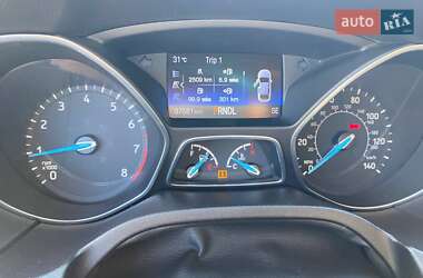 Седан Ford Focus 2016 в 