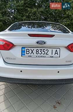 Седан Ford Focus 2013 в 